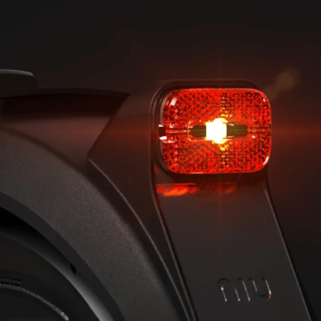 Baklampa NIU KQi 3 - Reservdel - Wheelyshop