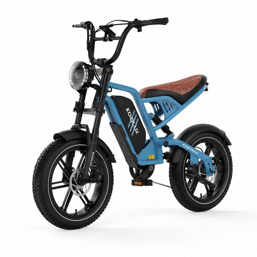 KOOLUX X9 Mini in blu, vista di tre quarti dal davanti
