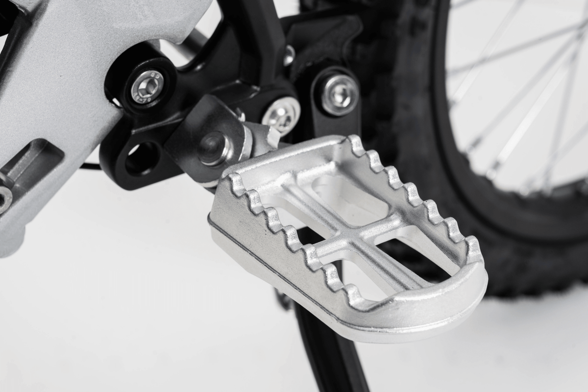 Dettaglio della moto da cross elettrica 79BIKE Falcon Pro RL