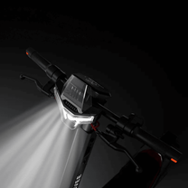 Faro anteriore del NAVEE XT5 Max