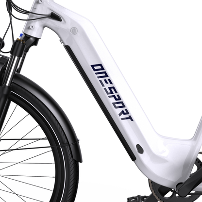 OneSport WT05, vista laterale del telaio bianco con telaio a gradino basso, logo, parafango e ruota anteriore