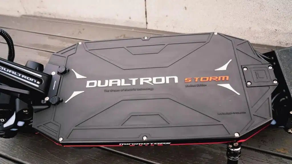 Pedana del DUALTRON NEW STORM LTD