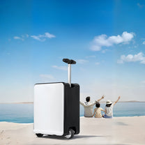 Valigia elettrica cavalcabile Air Pro Edition in bianco in spiaggia