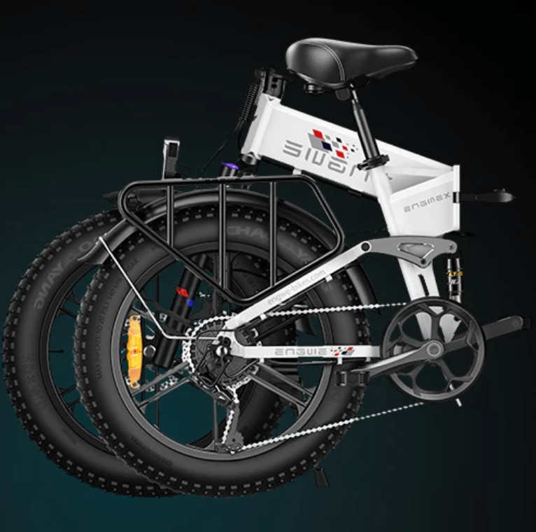 Fat bike elettrica pieghevole ENGWE ENGINE X piegata su sfondo scuro
