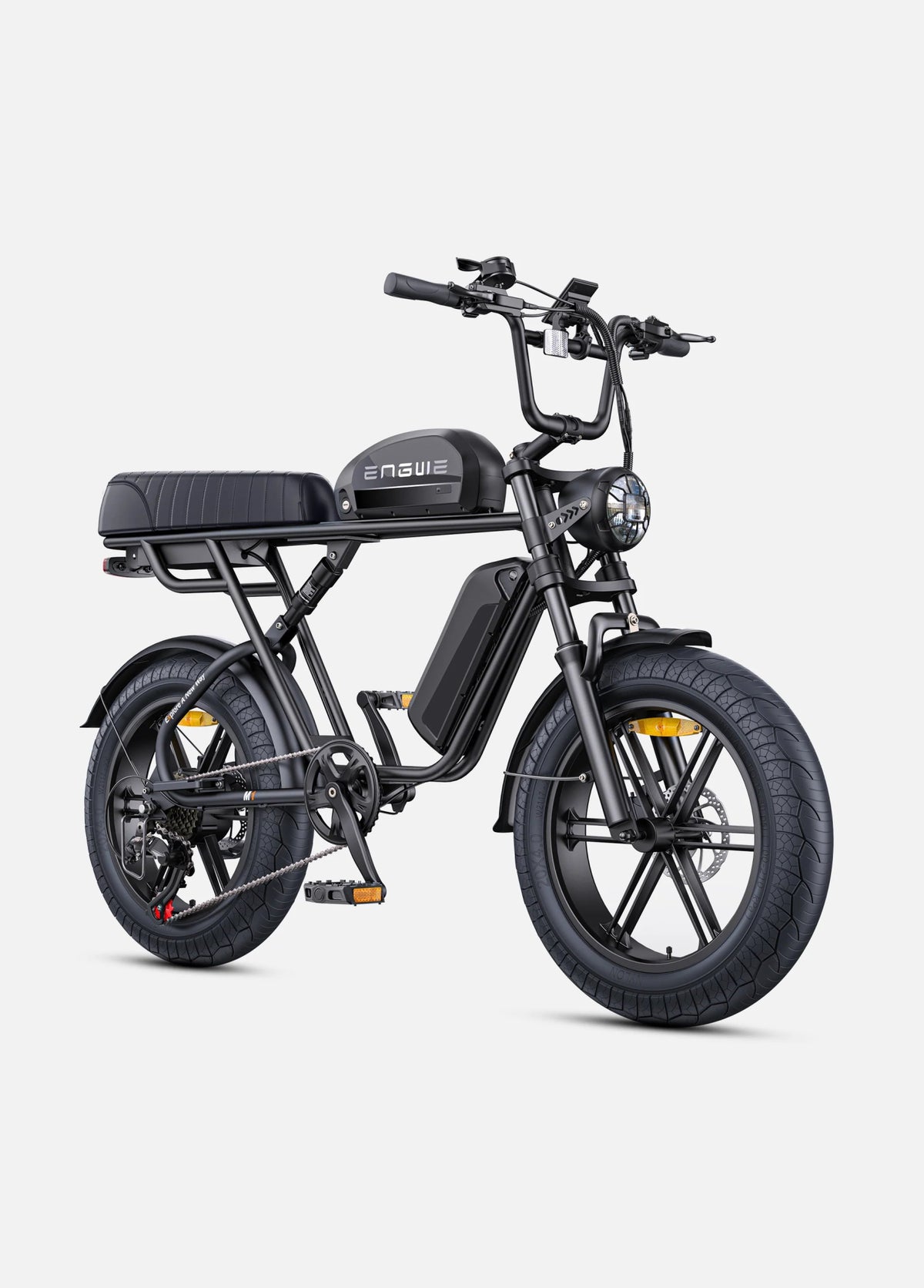 Fat bike elettrica ENGWE M1 vista di tre quarti in colore nero