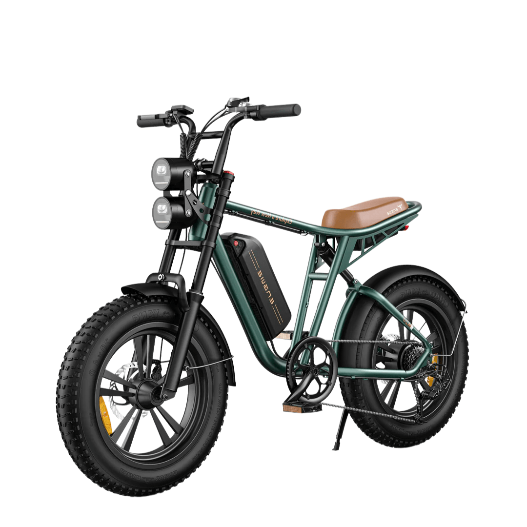 Fat bike elettrica ENGWE M20 vista di tre quarti in colore verde