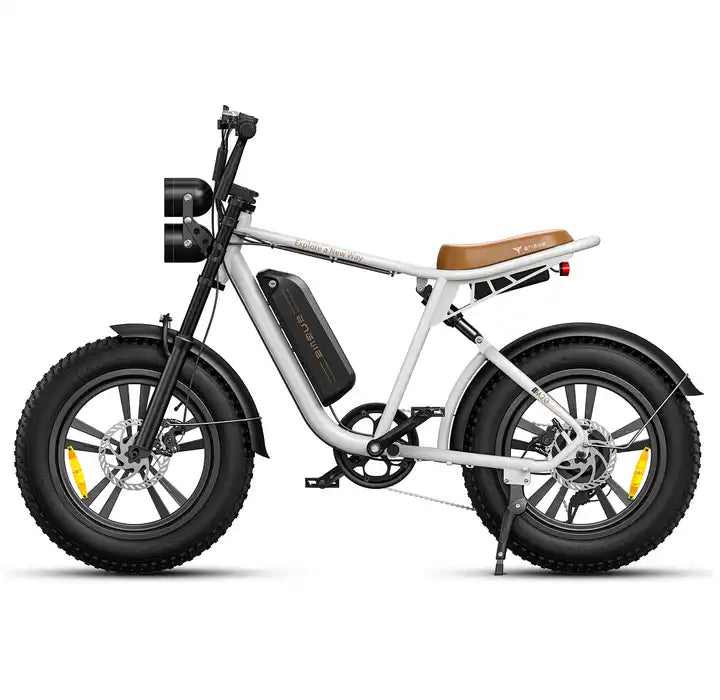 Fat bike elettrica ENGWE M20 vista di lato in colore bianco