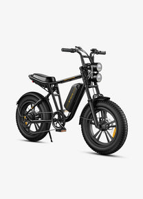 Fat bike elettrica ENGWE M20 vista di tre quarti in colore nero