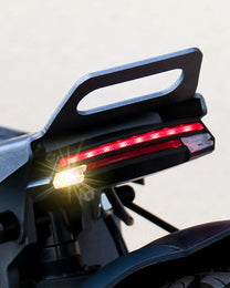 Luce posteriore dell'iENYRID S1