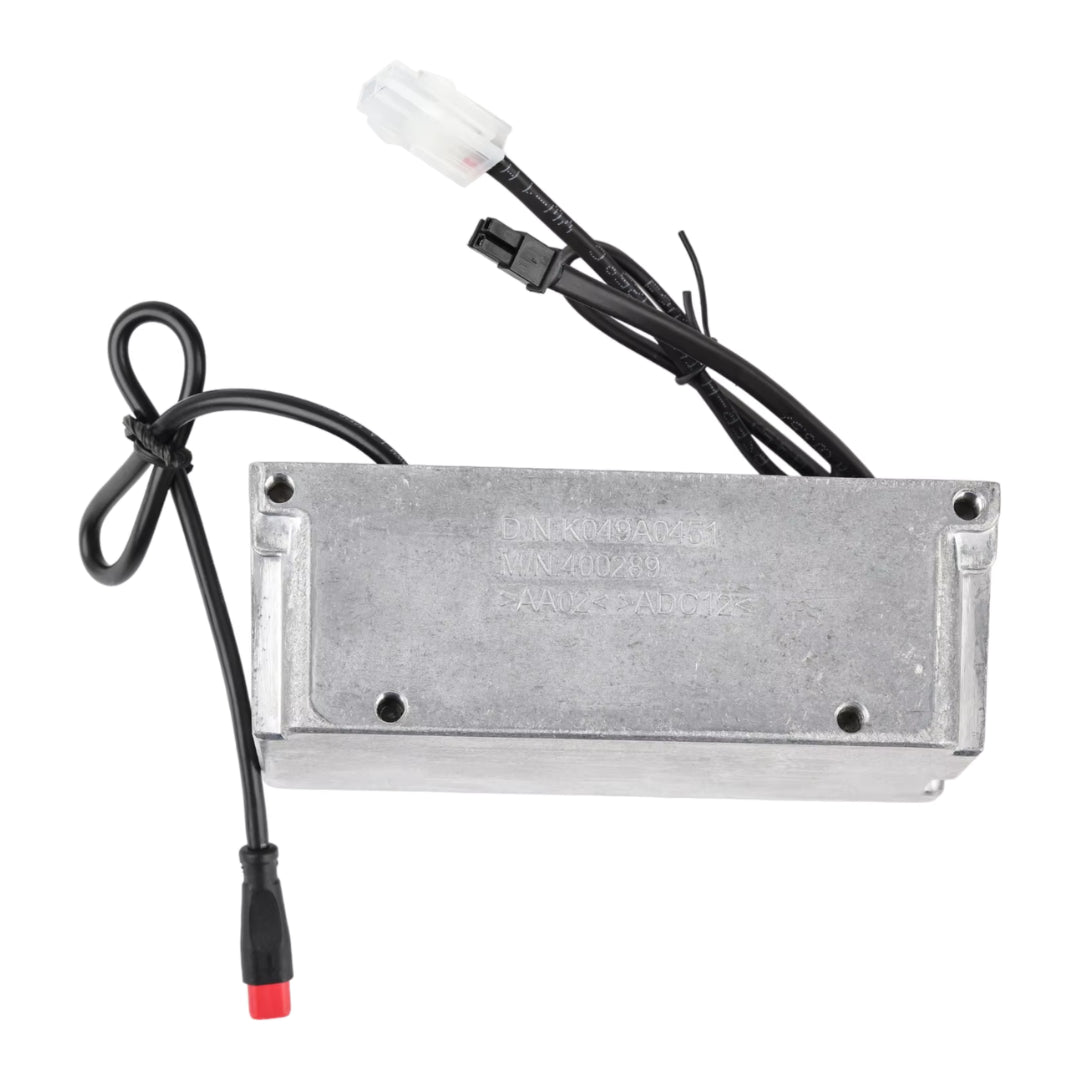 Inbyggd laddare Ninebot P65/P100 - Reservdel - Wheelyshop
