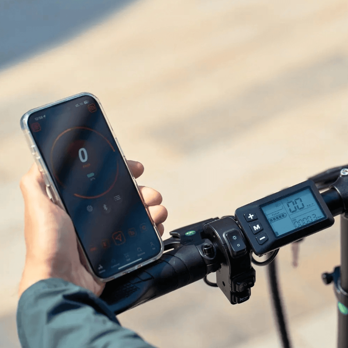 App per smartphone del monopattino elettrico iScooter F7