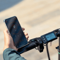 App per smartphone del monopattino elettrico iScooter F7
