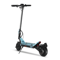 Monopattino elettrico KAABO URBAN visto di tre quarti dal lato opposto in colore azzurro