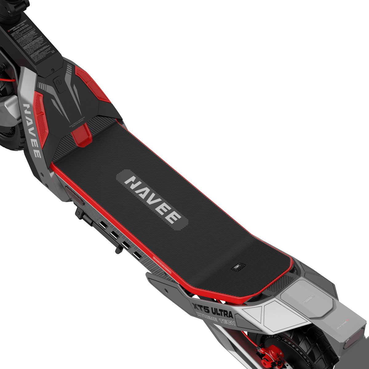 Pedana del NAVEE XT5 Ultra in primo piano
