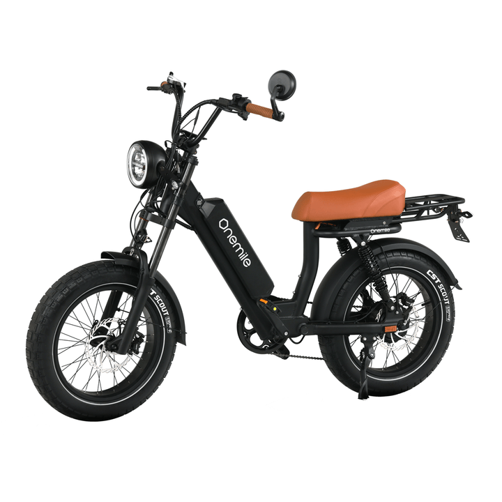 Fat bike elettrica Onemile M40 PRO vista di tre quarti in colore nero