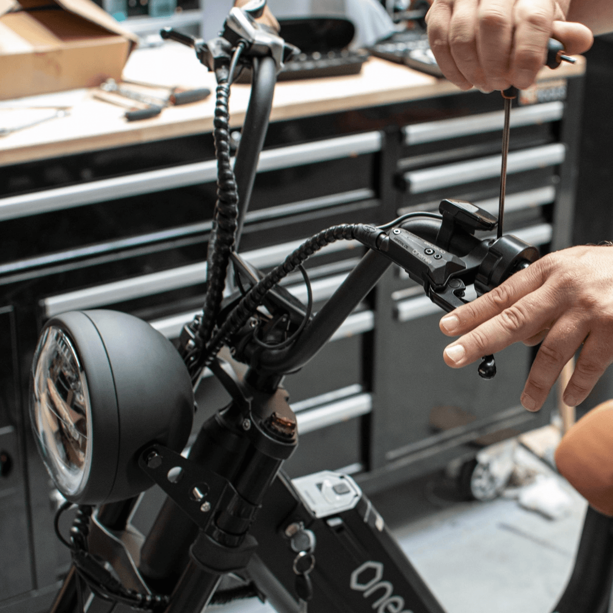Onemile M40 PRO - Elcykel - Wheelyshop