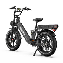 Fat bike elettrica OneSport OT08 Pro vista di tre quarti in colore grigio sul cavalletto