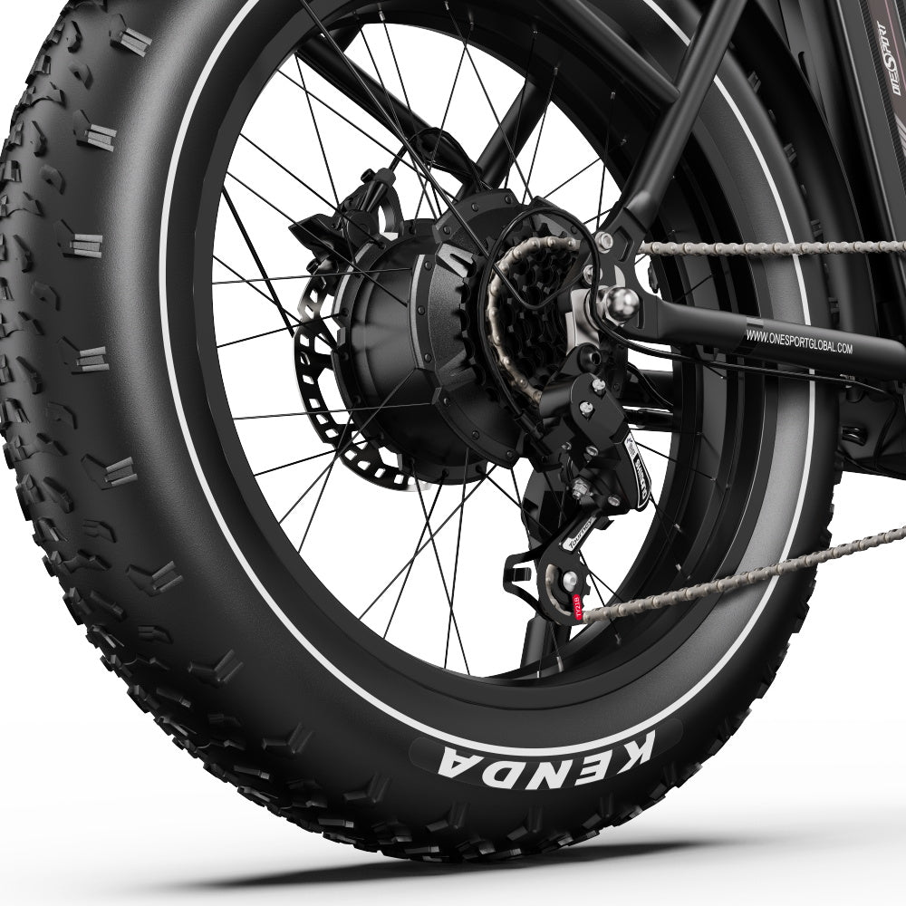 Motore nel mozzo dell'OneSport OT16 Max in colore nero in primo piano