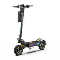 Monopattino elettrico OOTD T10 Pro visto di tre quarti