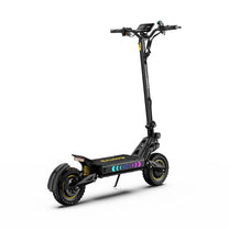 Monopattino elettrico OOTD T10 Pro visto di tre quarti da dietro