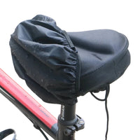 Coprisella su una bici