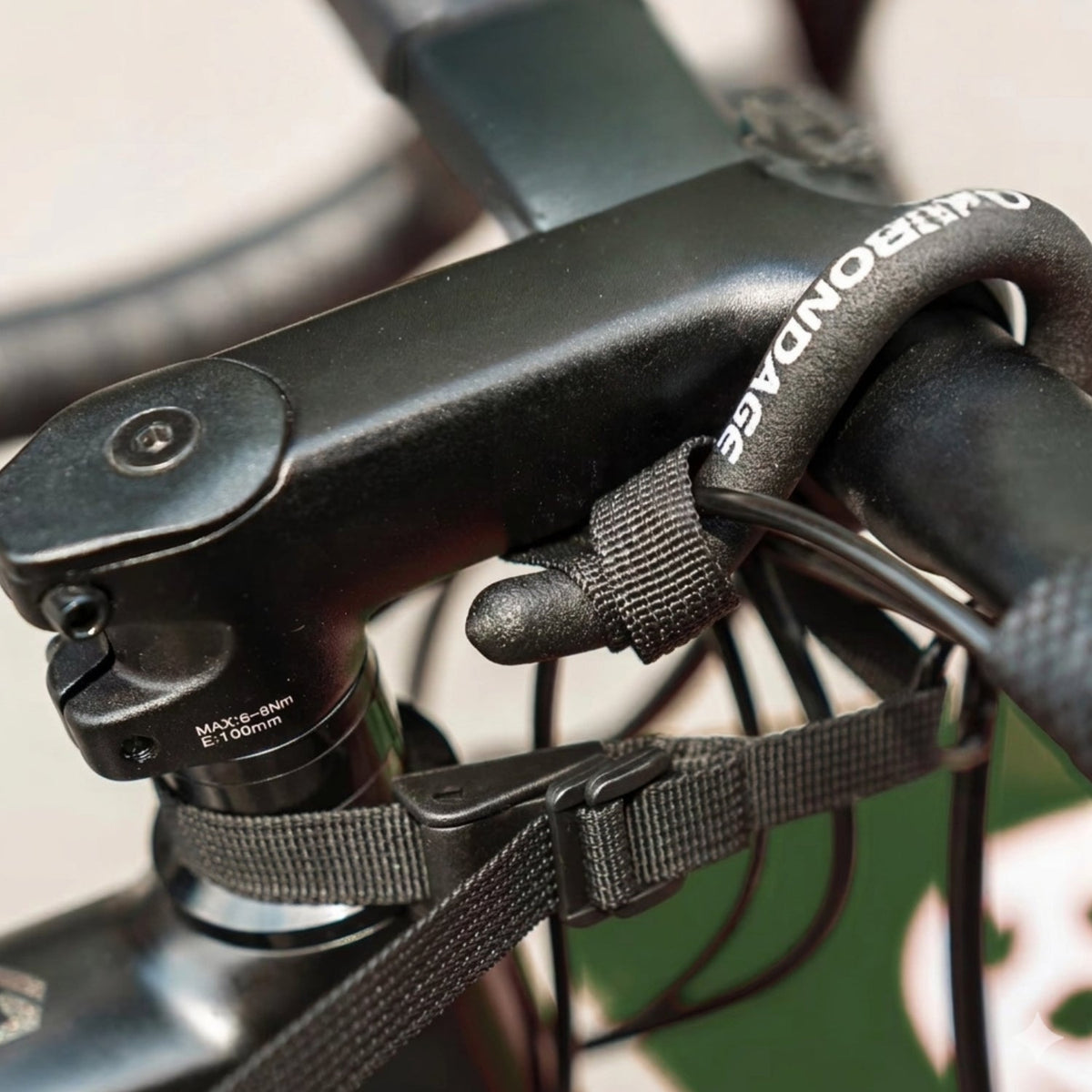 Supporto di montaggio: portapacchi anteriore smart per bici