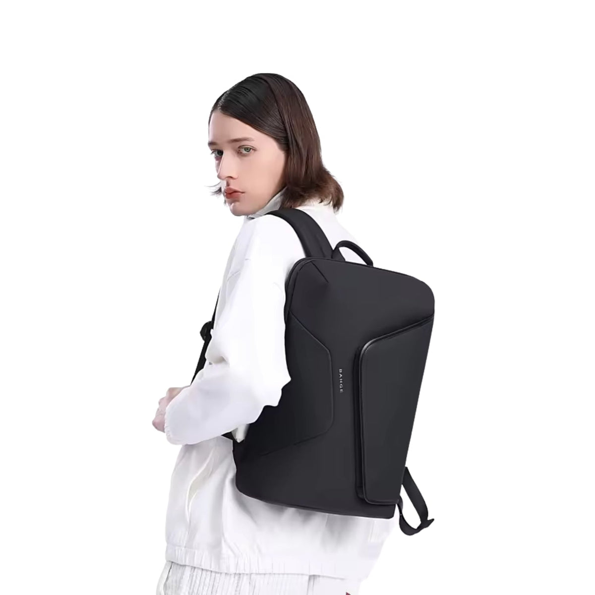Zaino smart Business Edition su una persona, vista laterale