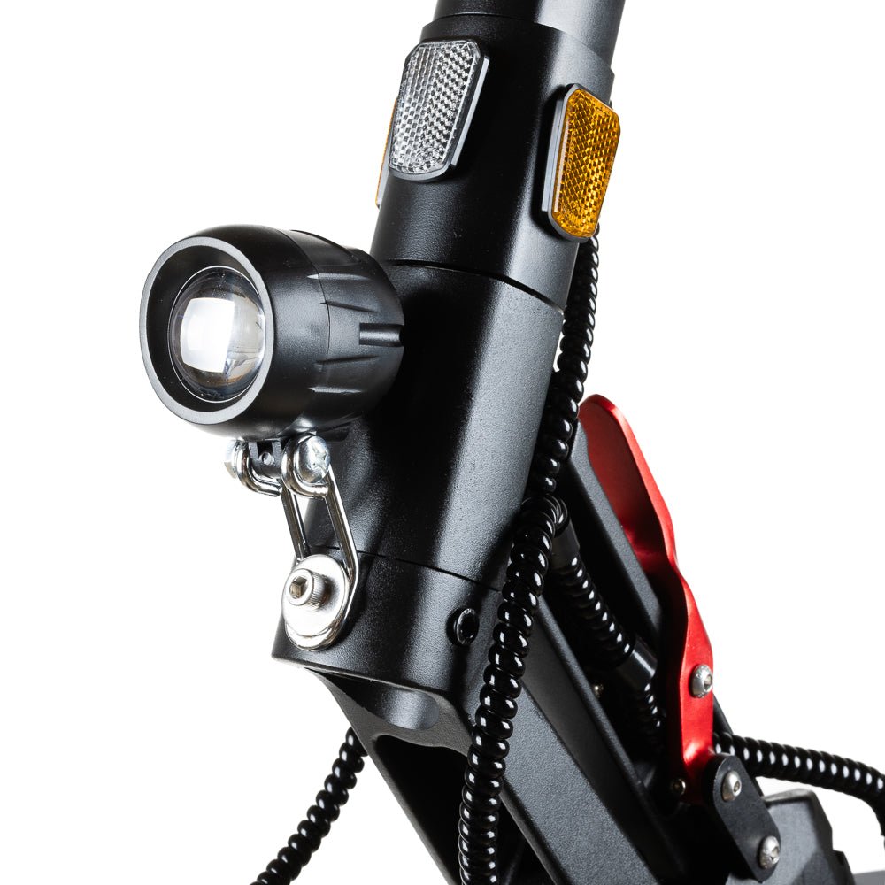 Faro anteriore del TEVERUN BLADE Q PRO