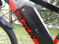 Batteria della VARUN M27-1 Pro in colore rosso