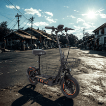 Monopattino elettrico Wheely H14 visto di tre quarti