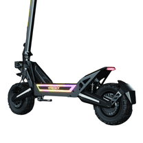 Monopattino elettrico Wheely J2 Max con le luci accese