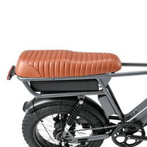 Sedile della YANGOR Y20 Pro Max in vista laterale in colore grigio
